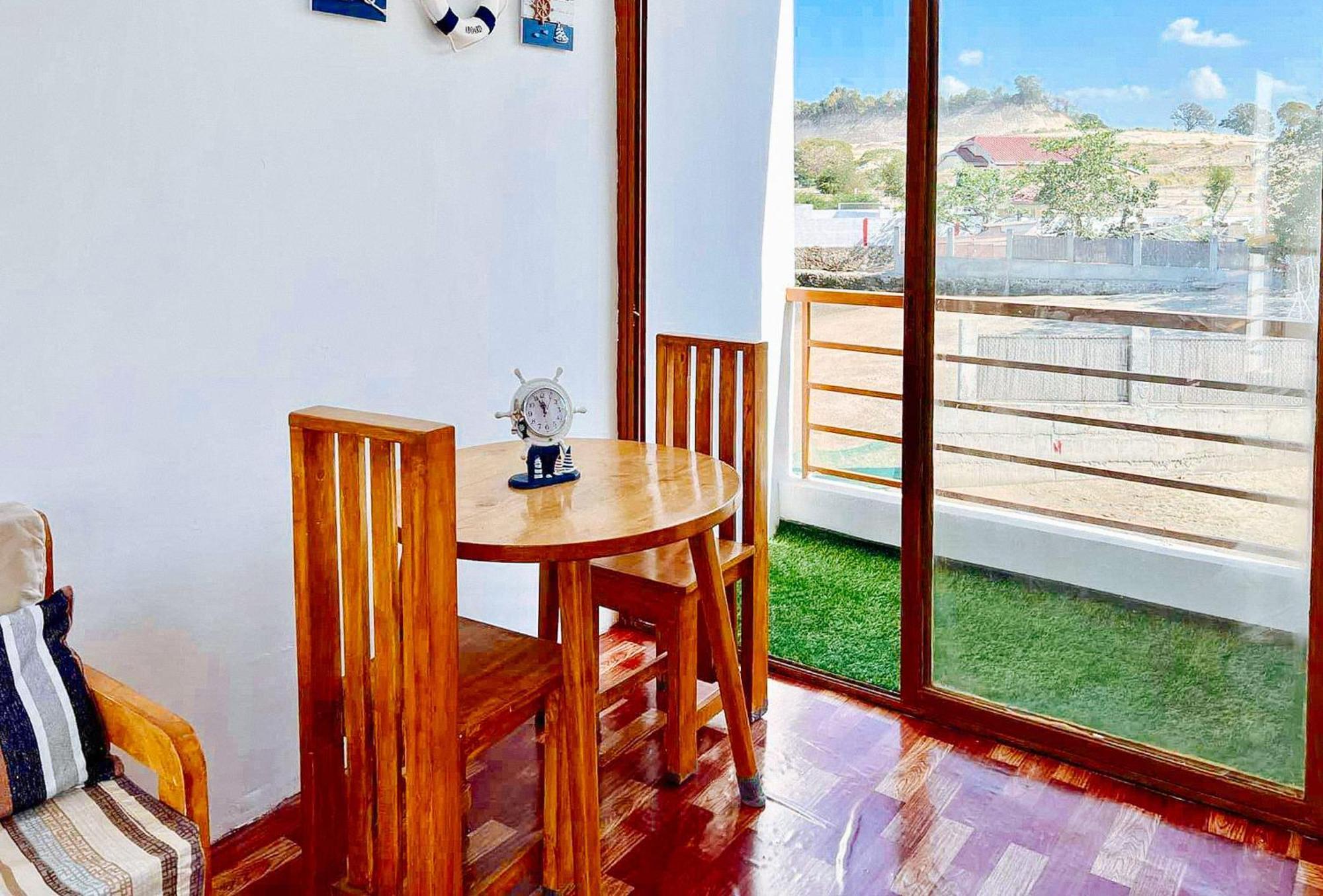 The Lavana Villa Del Matabungkay By Reddoorz Lian Exteriér fotografie